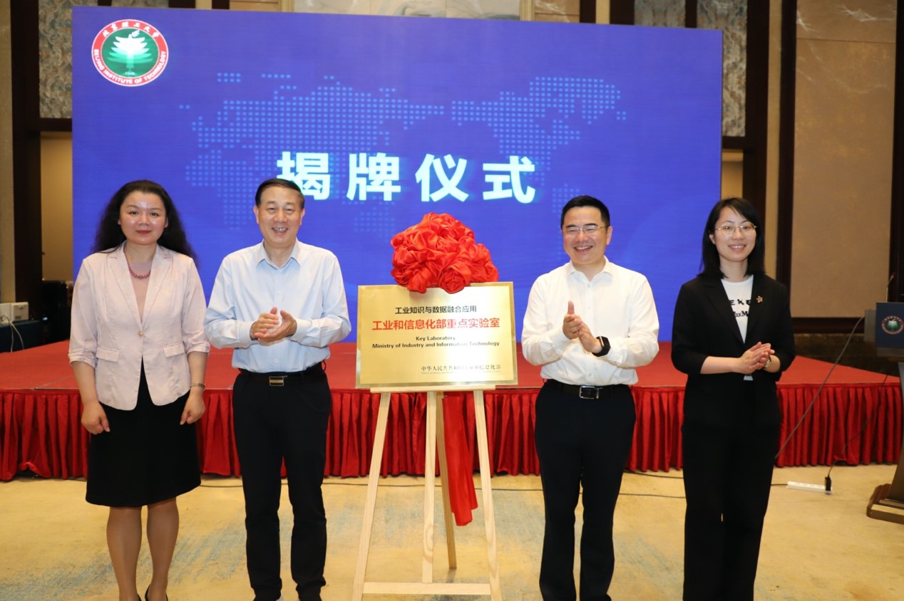 启航娱乐城